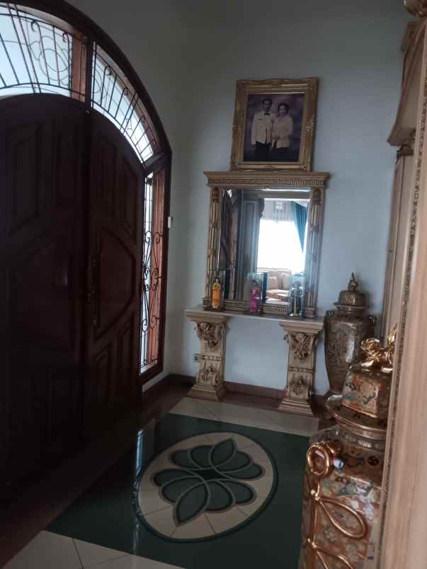 dijual rumah tanjungsari raya antapani