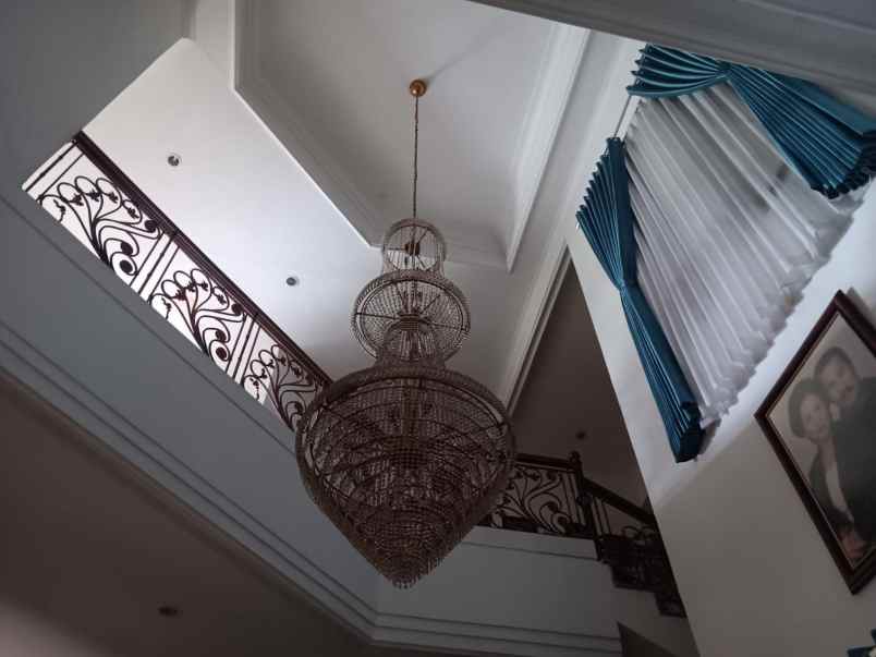 dijual rumah tanjungsari raya antapani