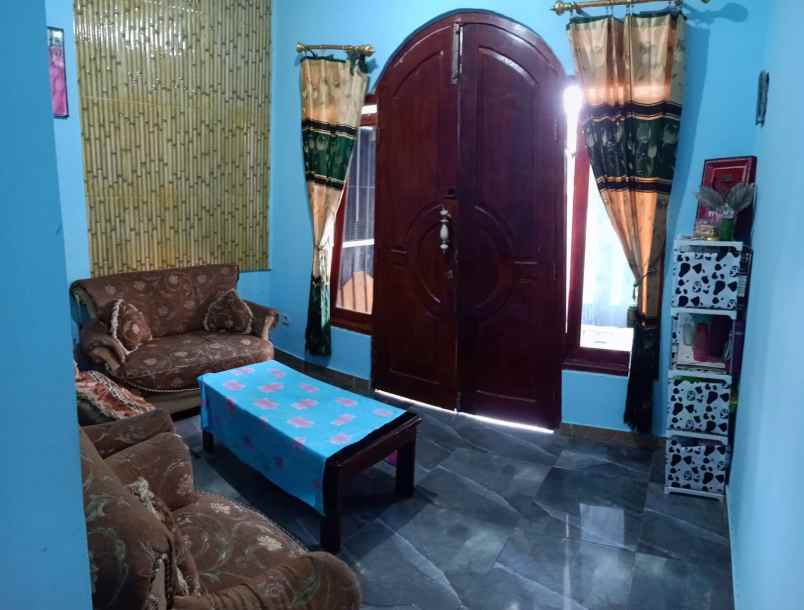 dijual rumah teluk kec purwokerto sel