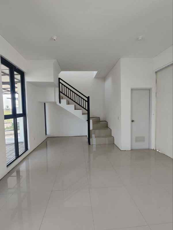 dijual rumah terrania living sidoarjo