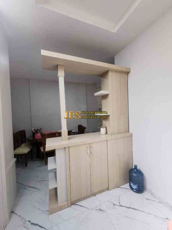 dijual rumah the marriot villas jalan