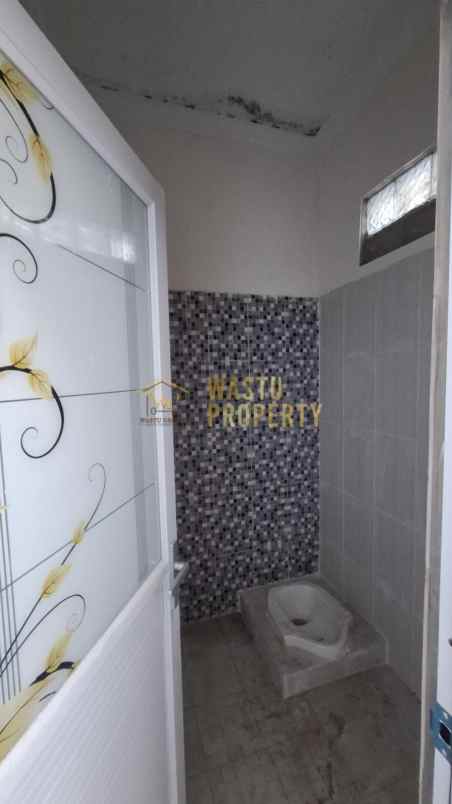 dijual rumah tirtomartani kalasan