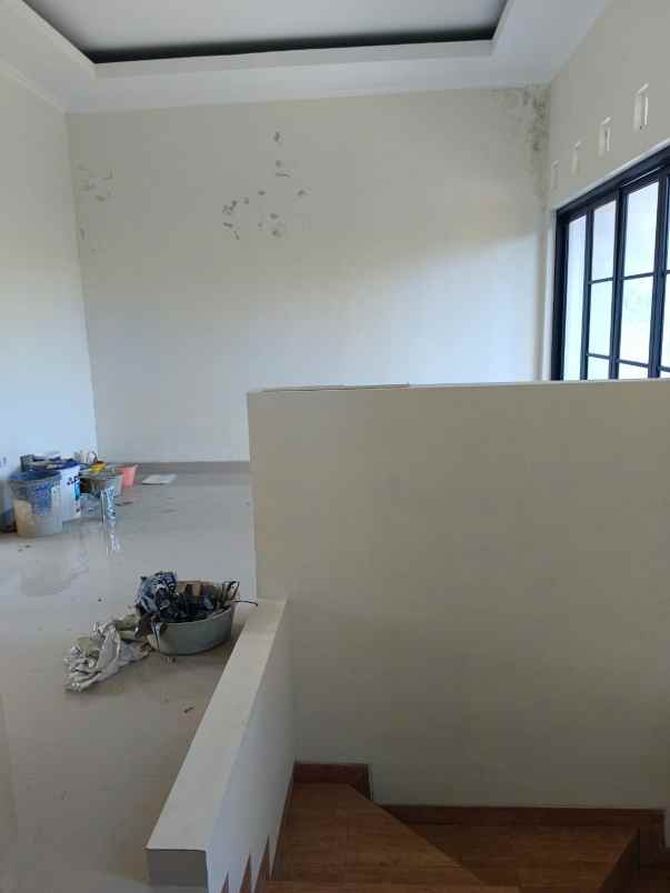 dijual rumah titi bumi