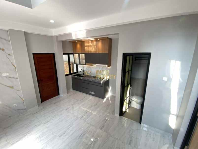 dijual rumah tobanan kemiri pengasih