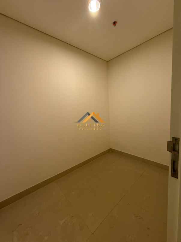 dijual rumah tribeca condominium