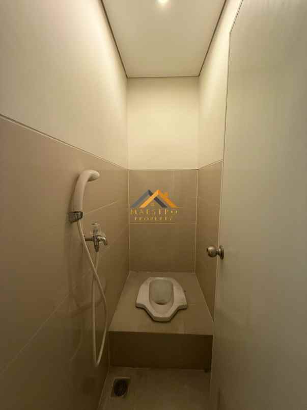 dijual rumah tribeca condominium