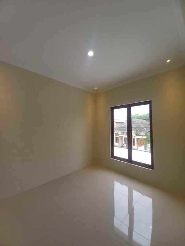 dijual rumah tridadi sleman yogyakarta