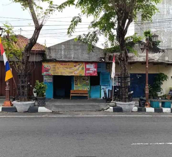 dijual rumah untuk usaha
