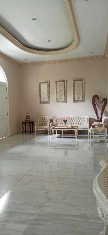 dijual rumah villa artha gading kelapa