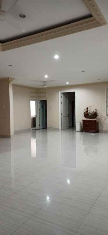 dijual rumah villa artha gading kelapa