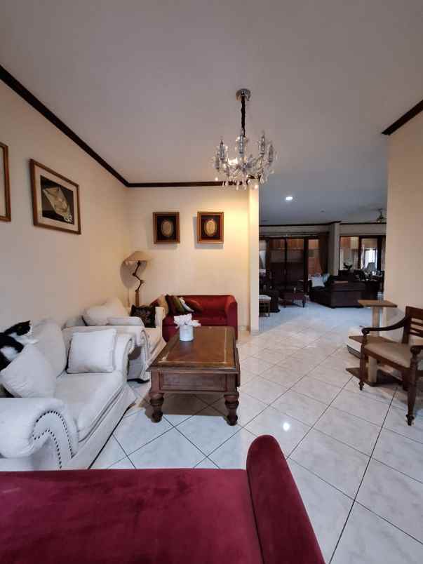 dijual rumah villa delima karang tengah