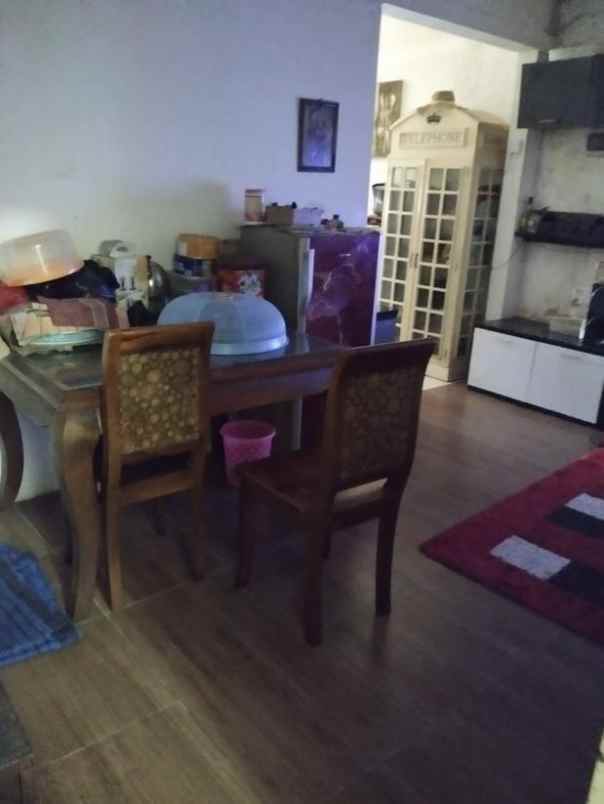 dijual rumah villa pasirwangi