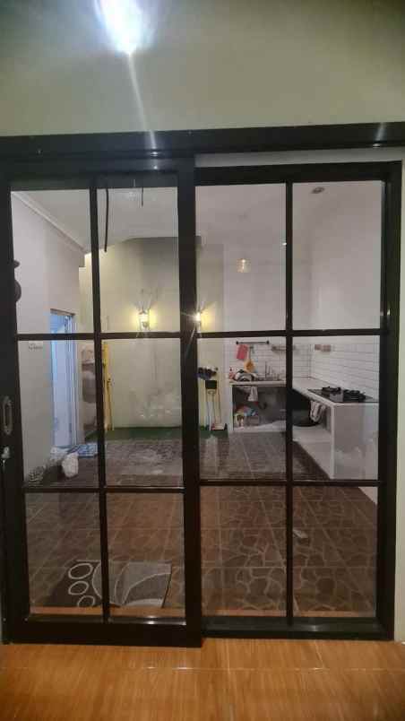 dijual rumah wanamukti
