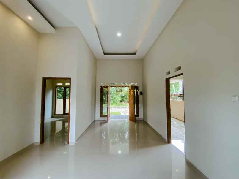 dijual rumah wedomartani