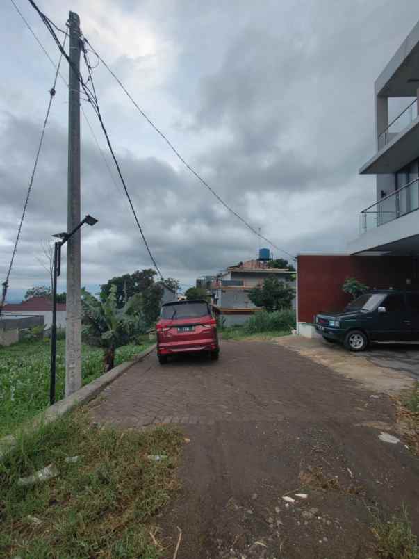 dijual tanah abdulgani atas