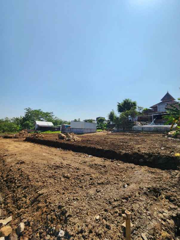 dijual tanah gunung pati