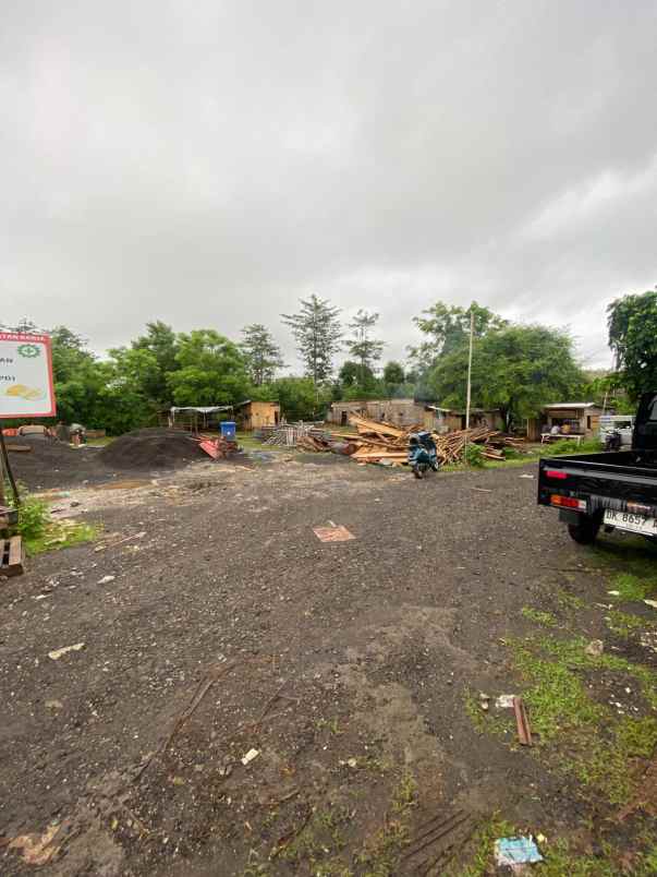 dijual tanah jalan pantai balangan bali