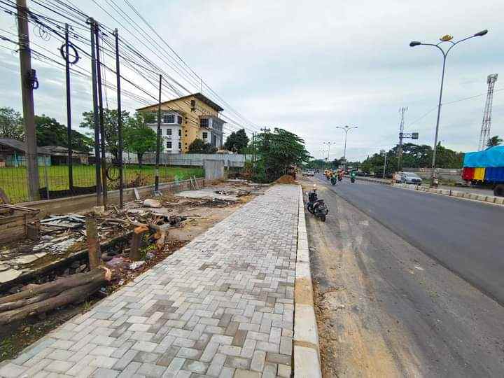 dijual tanah jalan soekarno hatta
