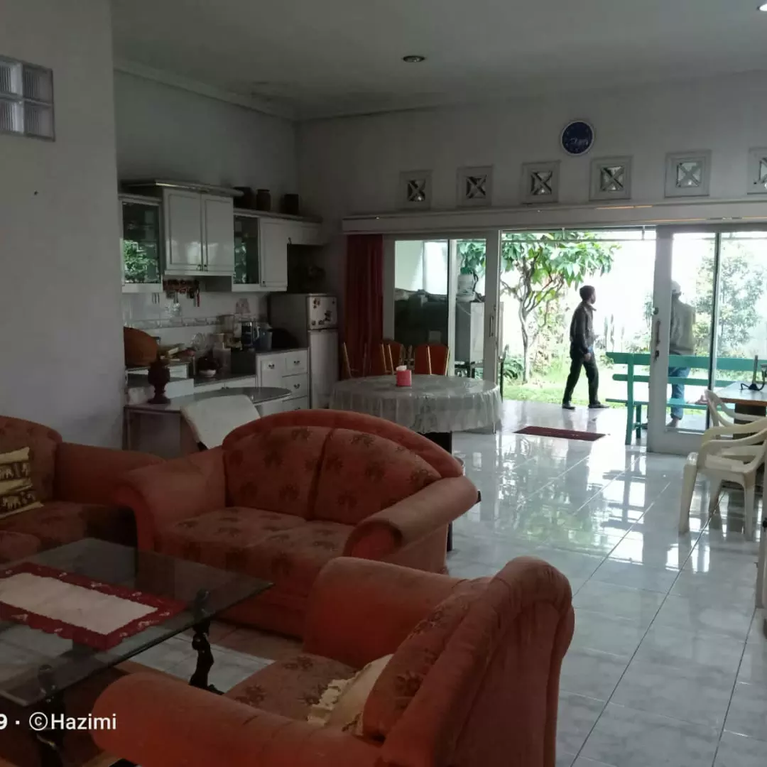 dijual tanah jl riau martadinata