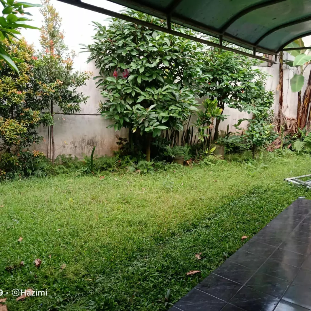 dijual tanah jl riau martadinata