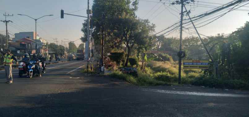 dijual tanah kosong shm