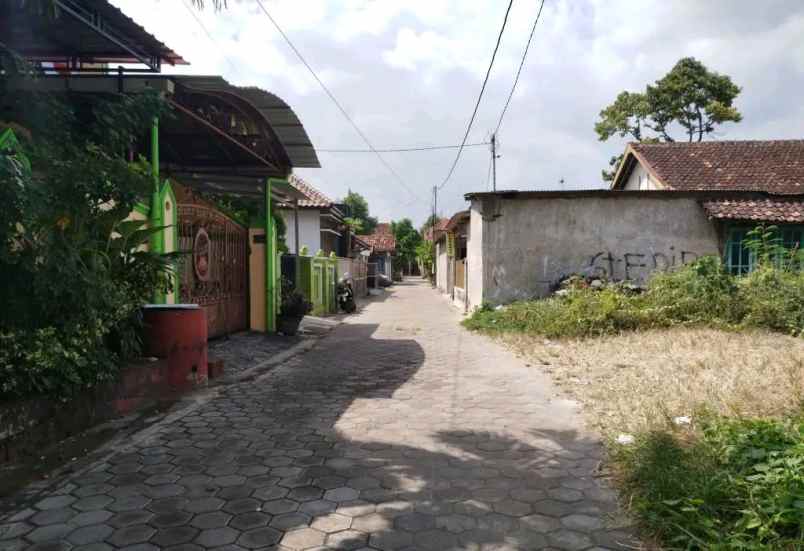 dijual tanah tahunan