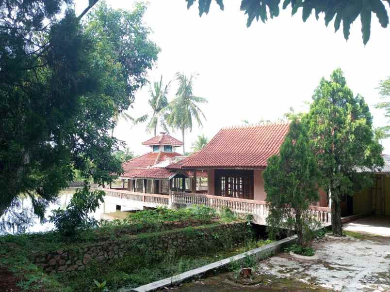 dijual villa rt 018 rw 005 kelurahan