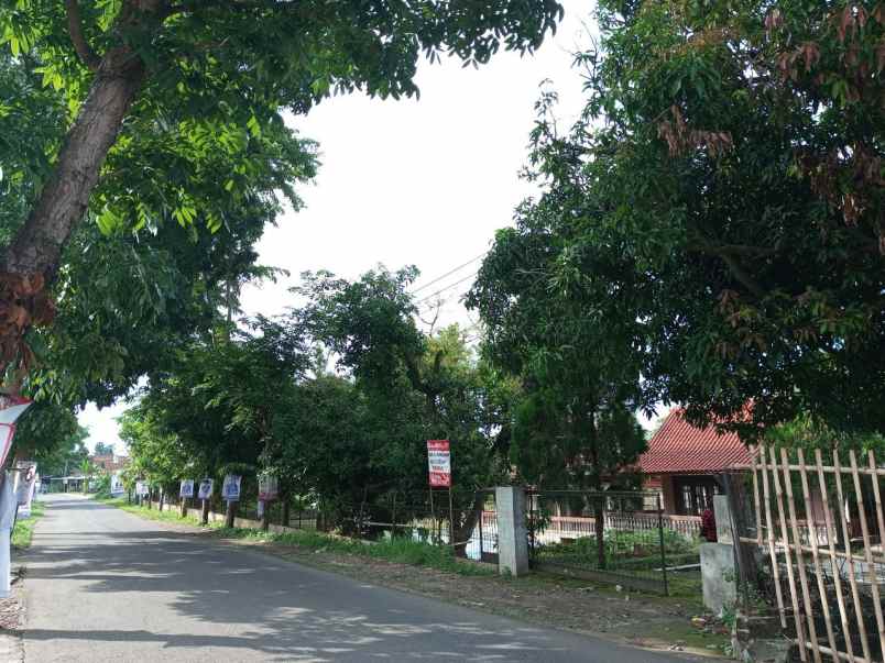 dijual villa rt 018 rw 005 kelurahan