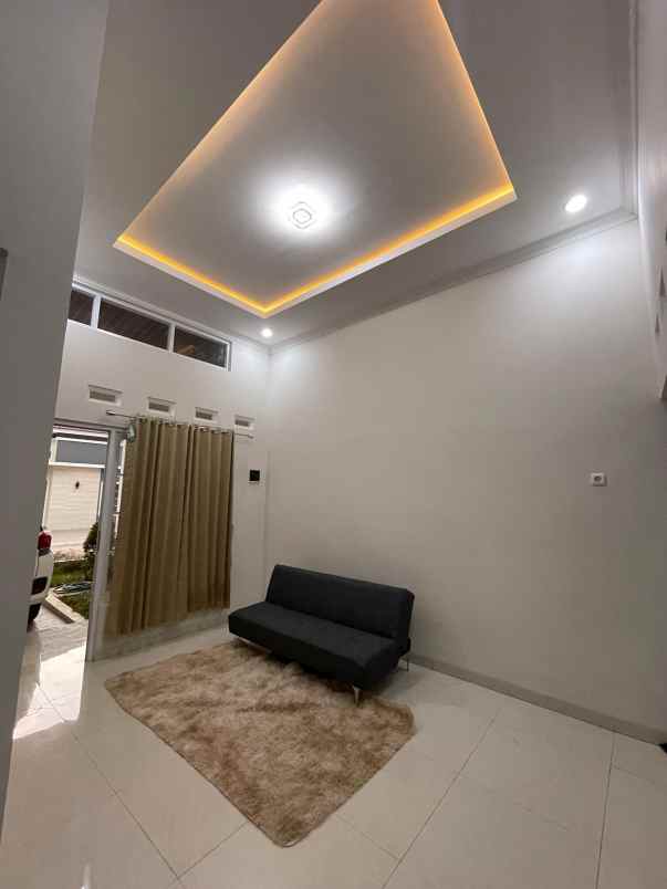 dikontrakan rumah baru cluster di banyumanik