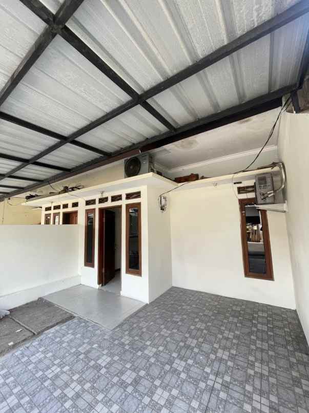 dikontrakan rumah daerah pasirluyu