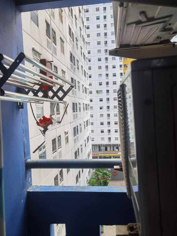 disewakan apartemen green pramuka city tower chrysant