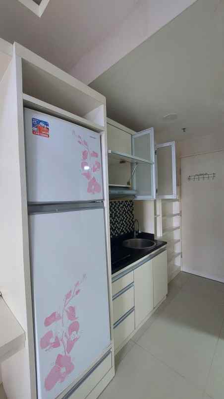 disewakan apartemen orchad pakuwon indah