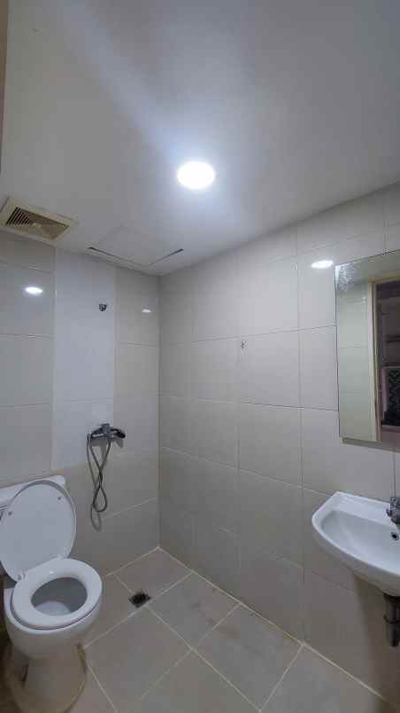 disewakan apartemen orchad pakuwon indah