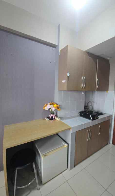 disewakan apartemen puncak kertajaya tower b