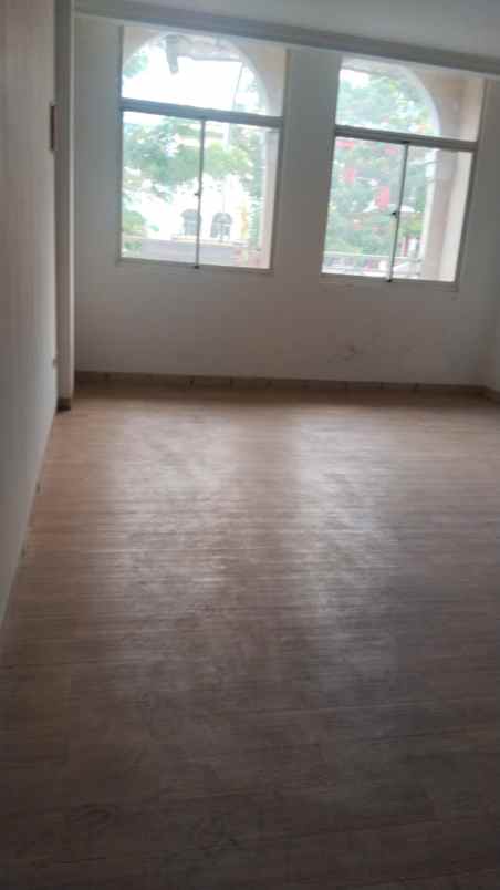 disewakan ruko gudang kantor boulevard galaxy