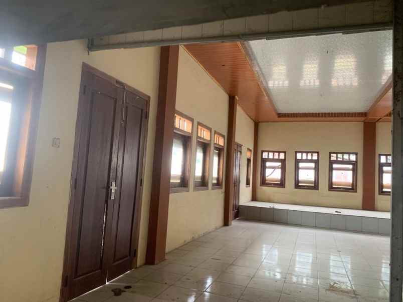 disewakan ruko gudang kantor karangawen