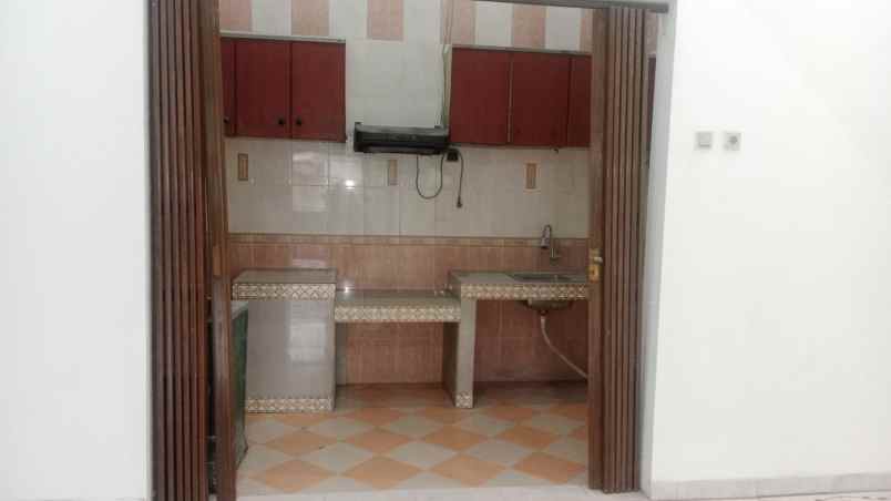 disewakan ruko gudang kantor kedungturi permai ii blok