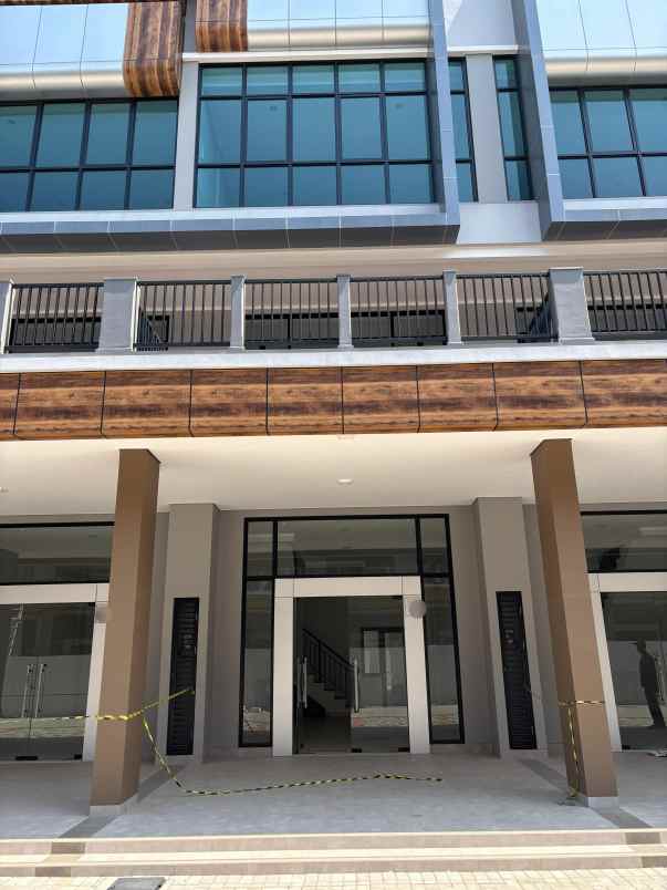 disewakan ruko gudang kantor ruko crystal summarecon bekasi