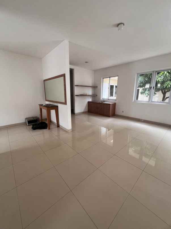 disewakan rumah cluster dbanyan jgc