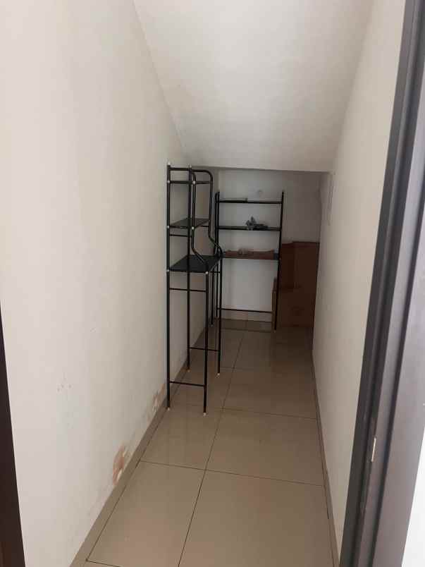 disewakan rumah cluster dbanyan jgc