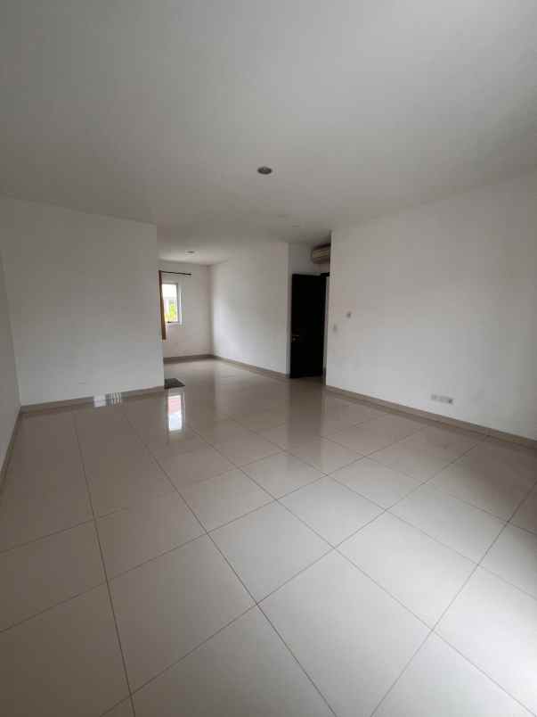 disewakan rumah cluster dbanyan jgc