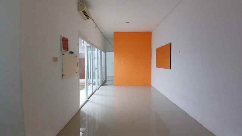 disewakan rumah gayung kebonsari