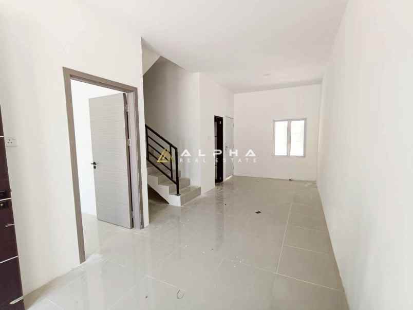disewakan rumah golden bci residence