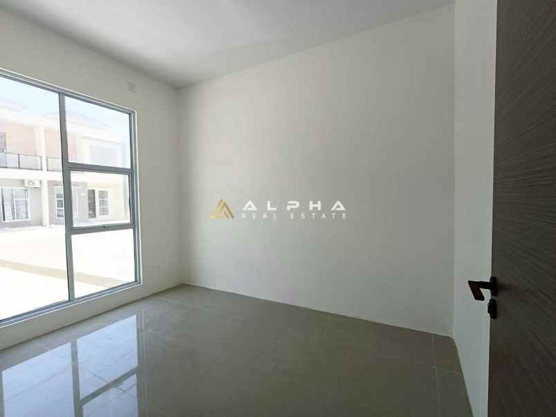 disewakan rumah golden bci residence