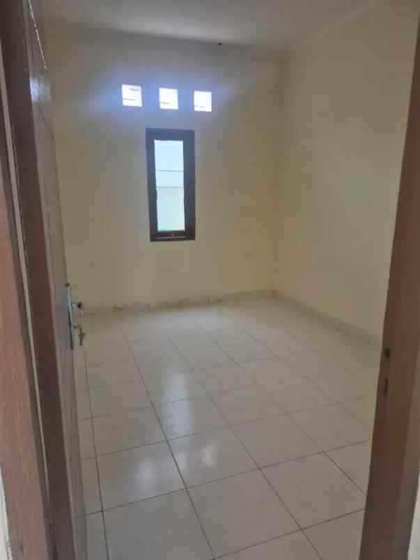 disewakan rumah graha raya bintaro