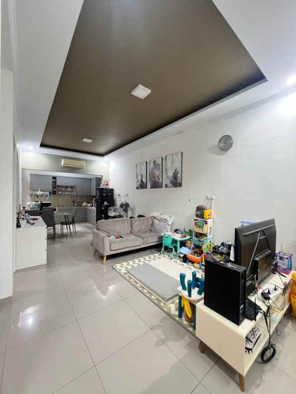 disewakan rumah harapan indah 1