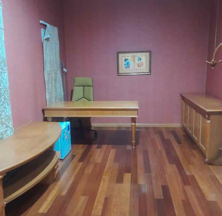 disewakan rumah jalan malibu alam raya