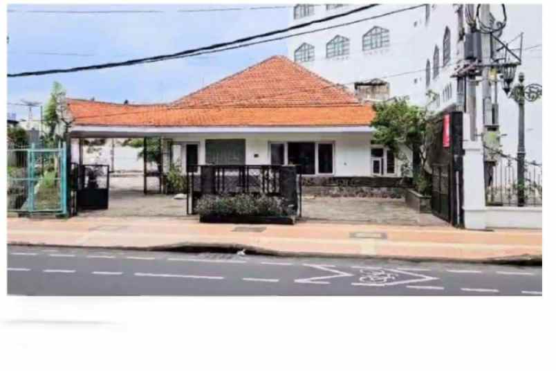 disewakan rumah jalan raya darmo