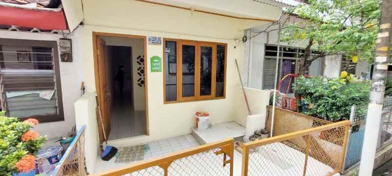 disewakan rumah jl kaji 3 no 31 kel petojo