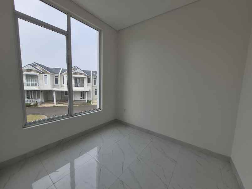 disewakan rumah lavon swan city cluster